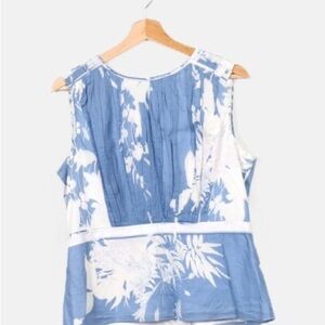 Tahari pleated blouse